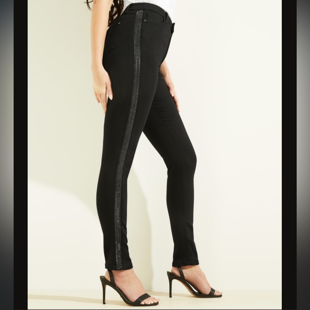 Embellished Stiletto 97 Skinny Jeans